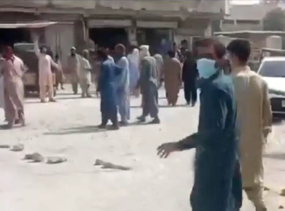 کوئٹہ : سیٹلائٹ ٹاؤن میں لوڈ شیڈنگ کے خلاف احتجاج ، نامعلوم افراد کی فائرنگ 4 زخمی