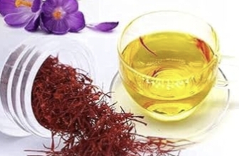 آزاد جموں کشمیر میں کاشت کیا جانے والا زعفران کو ’کشمیری گولڈ سونے اور زعفران کی قیمتیں تقریباً برابر ہوتی ہیں